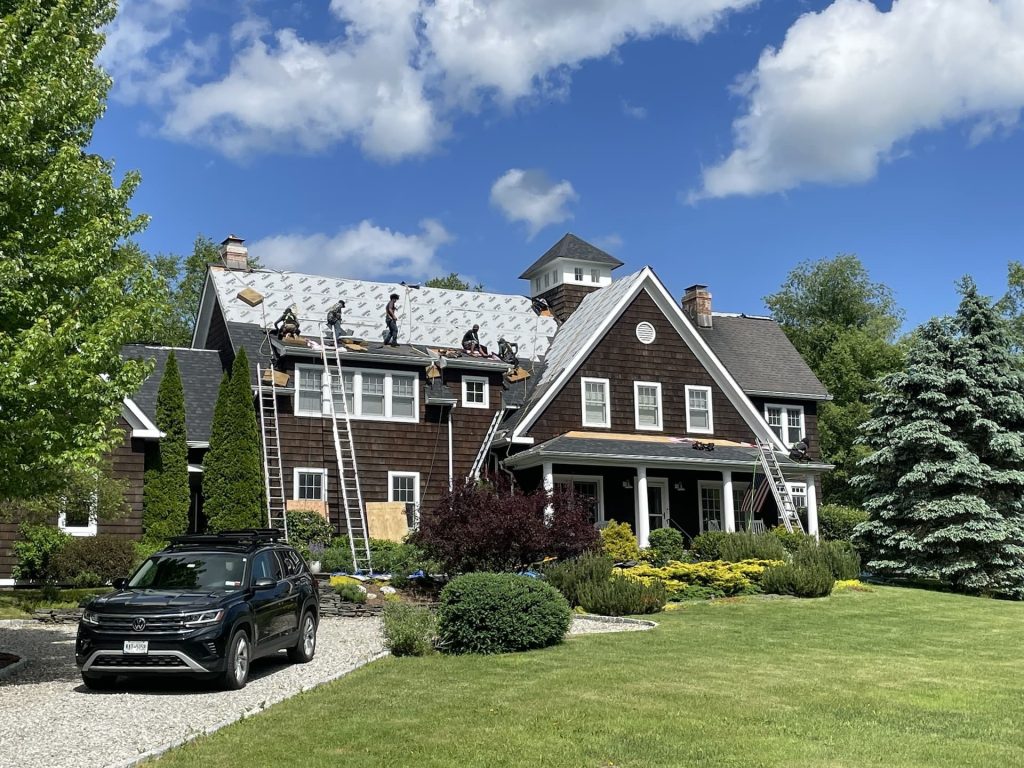 xterior-solutions-roofing-home-banner-1